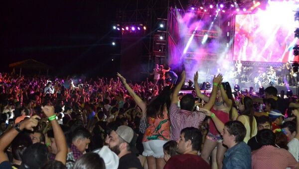 Fiesta Hawaiana reprisa éxitos en su edición N° 31