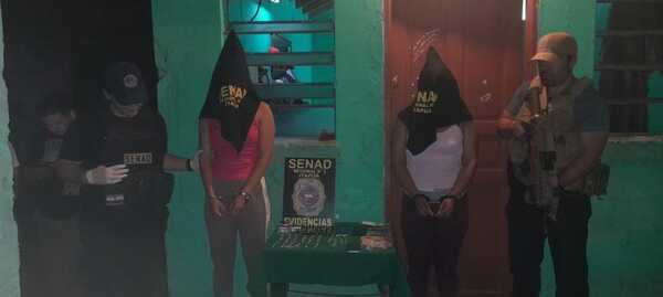 “EMPRENDIMIENTO FAMILIAR” SALE MAL Y MADRE E HIJA TERMINARON TRAS LAS REJAS