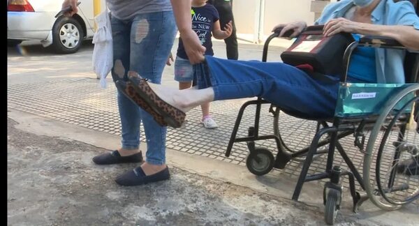 IPS: deuda a proveedores debe ser auditada, dice Asociación Médica - Nacionales - ABC Color