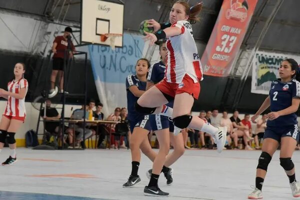 Balonmano: Guerreritas U14, imparables - Polideportivo - ABC Color