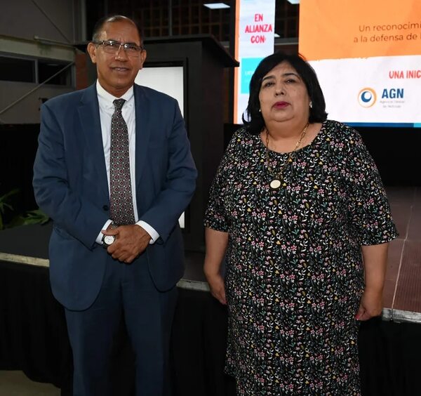 Premiaron a Periodistas Amigos de la Niñez y la Adolescencia - Sociales - ABC Color