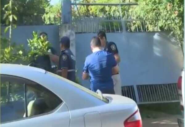 Inspeccionan vivienda de exfiscal asesinado, en busca de una vainilla