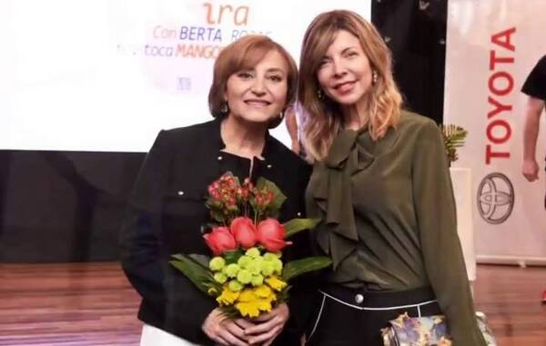 [VIDEO] ¿Yo piko lloro? La emotiva felicitación de Vero Chaves a Berta Rojas