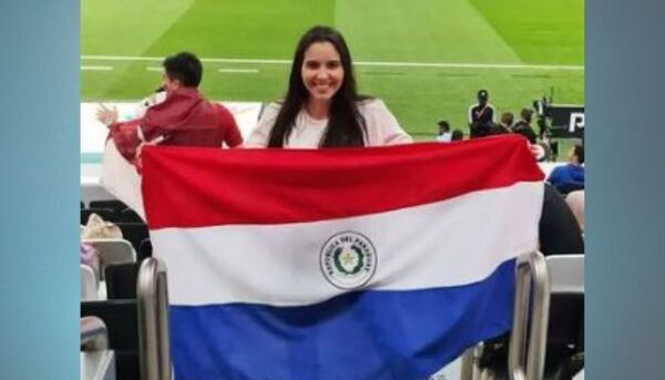 ¡La artista compatriota Lili Cantero se encuentra en Qatar exponiendo su arte! - Te Cuento Paraguay