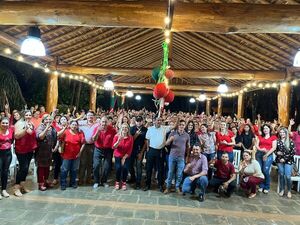 Damas de comunidad itapuense apoyan a Arnoldo Wiens | 1000 Noticias