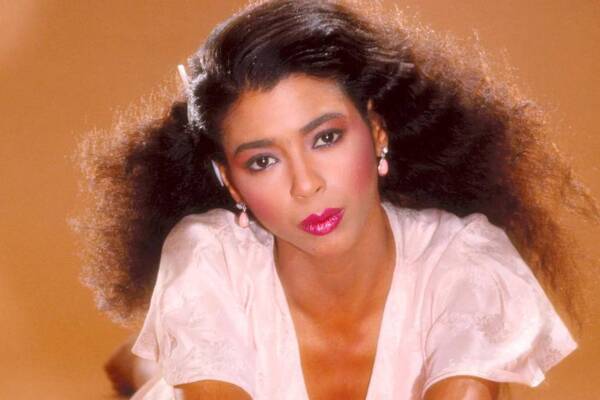 Diario HOY | Irene Cara, actriz y cantante de "Fame" y "Flashdance", muere a los 63 años