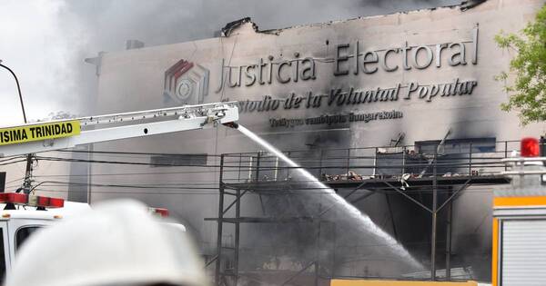 La Nación / Comisión de Diputados estudiará extensión de horario de votación en las internas