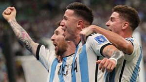 Vital triunfo de Argentina para ilusionarse con la clasificación a octavos