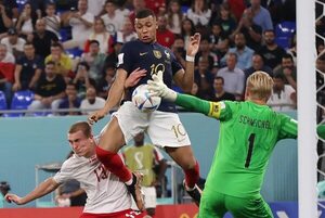 Francia supera a Dinamarca y es primer  clasificado a octavos de final - Fútbol Internacional - ABC Color