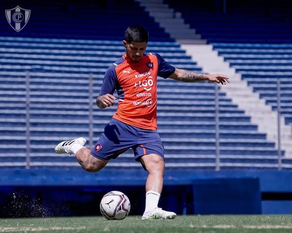 Sergio Díaz vuelve a los entrenamientos de Cerro Porteño - Fútbol - ABC Color