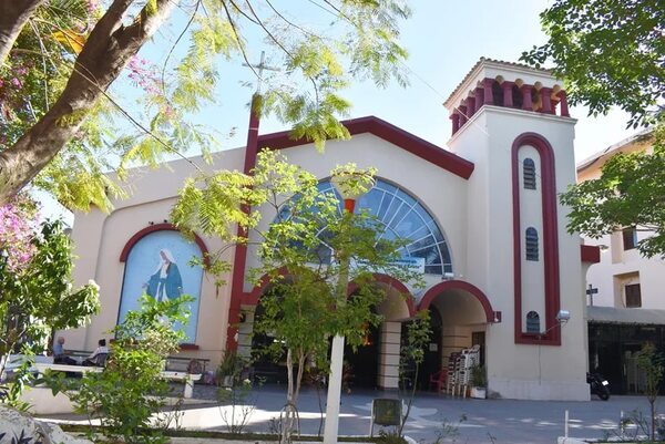 Situación de jóvenes y familias preocupa a Iglesia - Fiesta Patronal Medalla Milagrosa 2022 - ABC Color