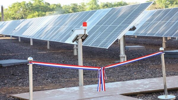 Energía renovable: Primera planta solar del país  funciona en Limpio