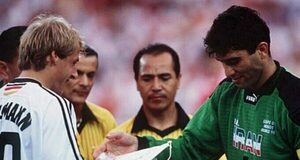 Federación Iraní pide a FIFA dimisión de Jürgen Klinsmann por sus comentarios