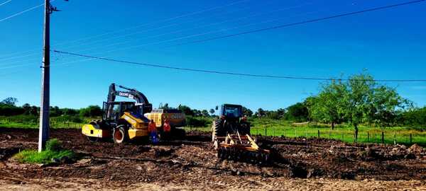 Construirán viviendas y mejoran accesos a comunidades indígenas dentro de obras de la Transchaco - .::Agencia IP::.