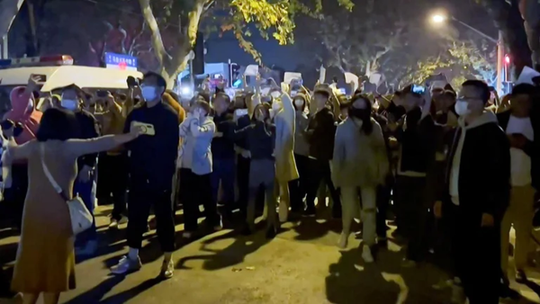 ¿Qué pasa en China? Ola de protestas en el inicio del nuevo mandato de Xi Jinping
