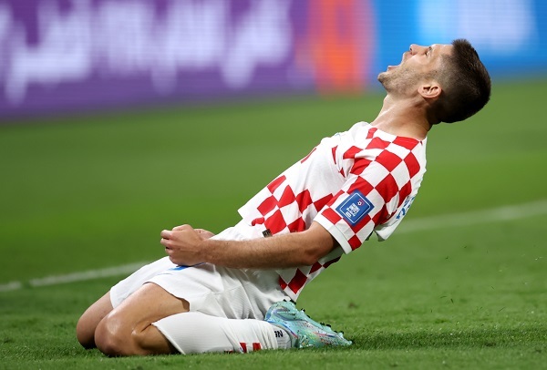 Croacia golea a Canadá y encamina el pase a octavos