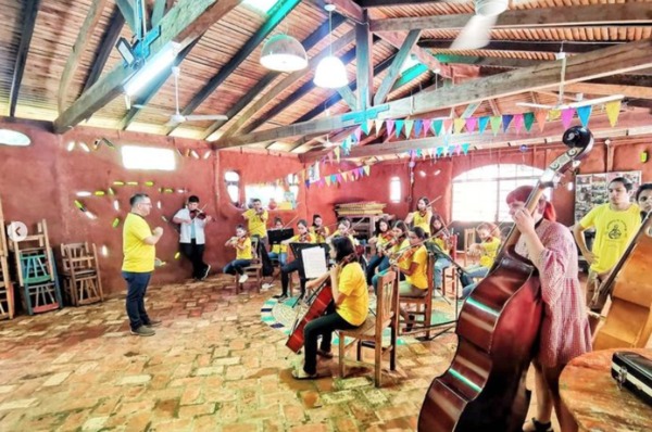 Diario HOY | Concierto gratuito de El Cántaro BioEscuela Popular como clausura del 2022