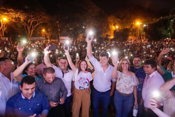 Efraín Alegre promete “cambiar energía por empleo” con una nueva política energética - ABC en el Este - ABC Color