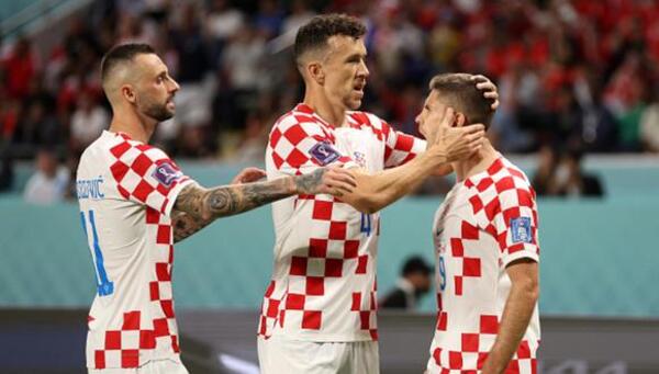 Croacia golea a Canadá y es líder | 1000 Noticias