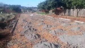 Municipalidad encara construcción de empedrado en distintos barrios de PJC
