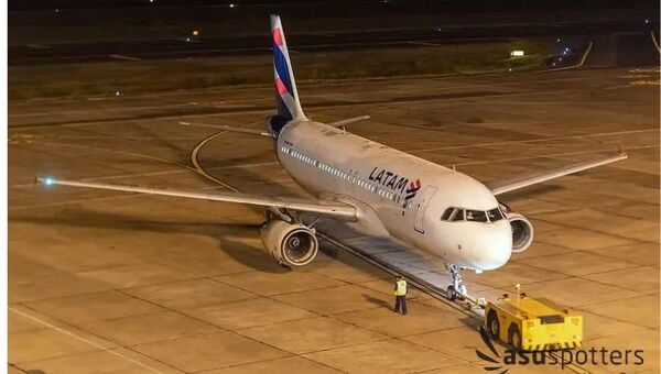 Latam Airlines busca tripulantes de cabina con base en Paraguay