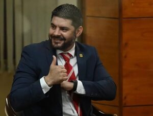 Directores de intendente “Nenecho” Rodríguez reciben ostentosas bonificaciones - Nacionales - ABC Color