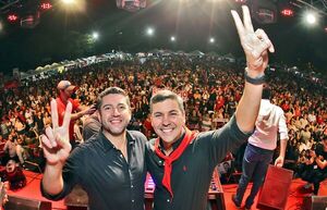 Multitud de jóvenes de Alto Paraná da crédito y apoyo a candidaturas de Santi y Landy - La Clave