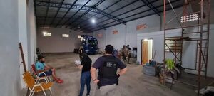 Cocaína incautada en Uruguay: Senad realiza 7 allanamientos en simultáneo - Nacionales - ABC Color