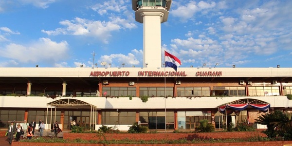 LA CORRUPCION AEROPORTUARIA DE LAS CARGAS PESADAS - La Voz del Norte