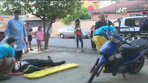 Bus de la línea 27 embistió a una motocicleta - SNT