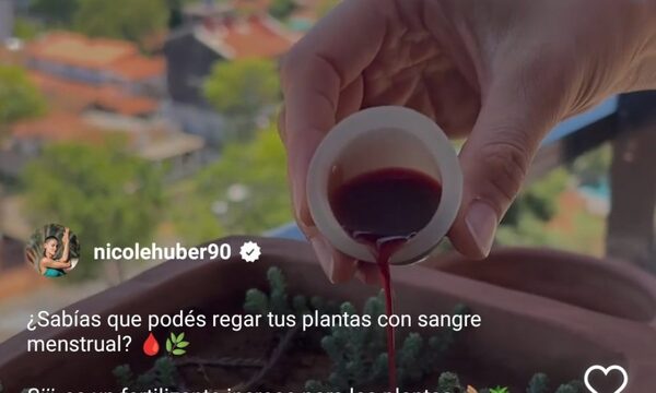 Nicole Huber riega plantas con su menstruación y causa revuelo en las redes