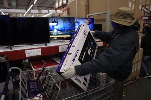 México registra un déficit comercial de 2.012 millones de dólares en octubre - MarketData