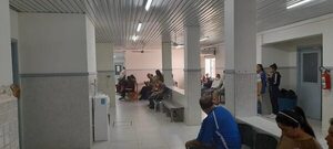 Funcionarios de blanco afectados por influenza y COVID en Hospital de Ayolas - Nacionales - ABC Color