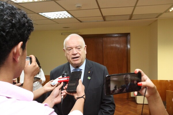 Presidente de la CIDH se reunió con ministros de la Corte - PDS RADIO