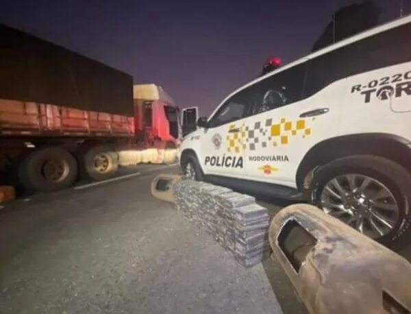 Cae en São Paulo camión que salió de la frontera con más de 110 kilos de cocaína - Policiales - ABC Color