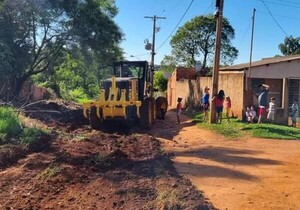 Municipalidad de PJC, encara construcción de empedrado en distintos barrios