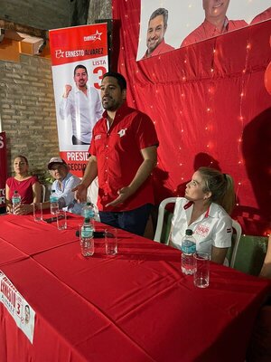 Mauricio Espínola afirma que la bandera del Partido Colorado está”manchada por gente sin escrúpulos