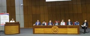Duras críticas de postulantes a la Fiscalía General en las audiencias públicas  - Política - ABC Color