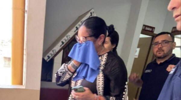 Ordenan prisión contra mujer requerida en España por trata de personas - Noticiero Paraguay