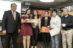 Joven capiateña logra primer lugar en concurso literario regional » San Lorenzo PY
