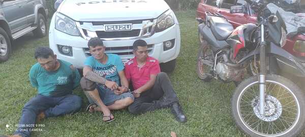 Capturan a miembros de peligrosa gavilla de delincuentes en Caaguazú | 1000 Noticias