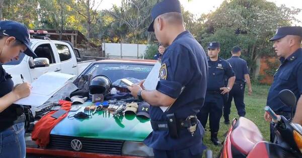 La Nación / Detienen a cuatro supuestos asaltantes tras un enfrentamiento en Caaguazú