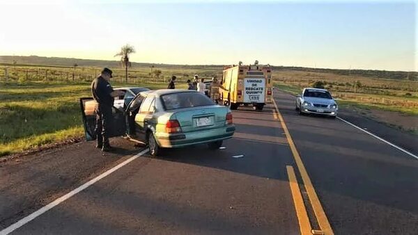 Un hombre fallece y tres personas resultan heridas en choque frontal en Quiindy - Policiales - ABC Color