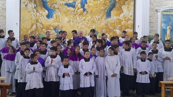 Hernandarias con nuevos monaguillos
