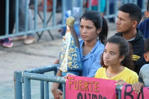 Todavía hay poco movimiento en Caacupé - Nacionales - ABC Color