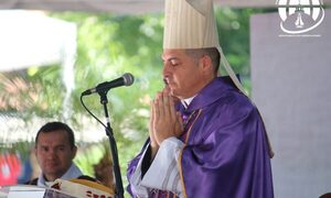 Obispo critica transformación educativa e intromisión del extranjero para desnudar a corruptos