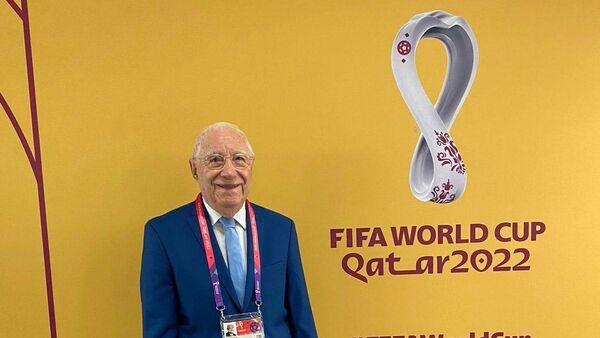 El legendario Enrique Macaya recibe un reconocimiento
