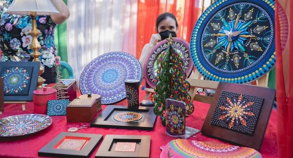 Vuelve el mercado navideño en la plaza Italia