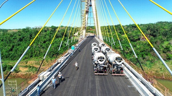 Realizan prueba de carga dinámica en el Puente de la Integración a días de su inauguración - Noticde.com