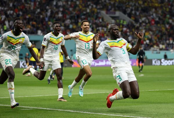 Senegal se mete a octavos y elimina a Ecuador del Mundial - Unicanal
